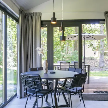 Chalet Modern With Air Conditioning, On A At 12 Km From Eindhoven Mierlo